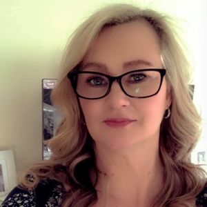 Meet your Posher, Catherine